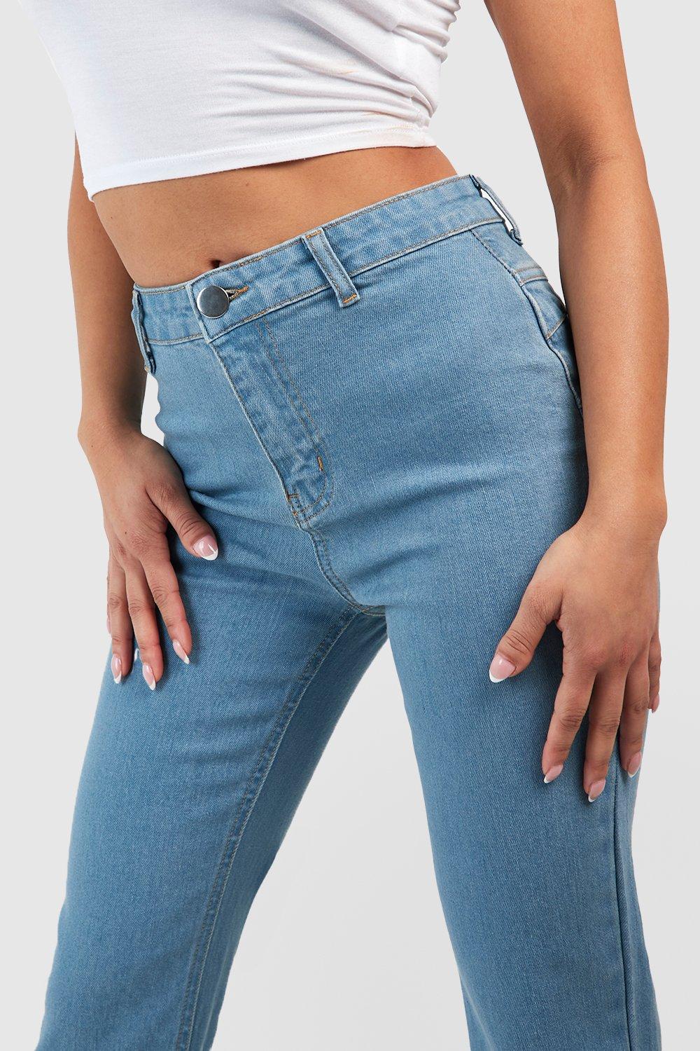 Jeans a zampa hot sale per donne basse